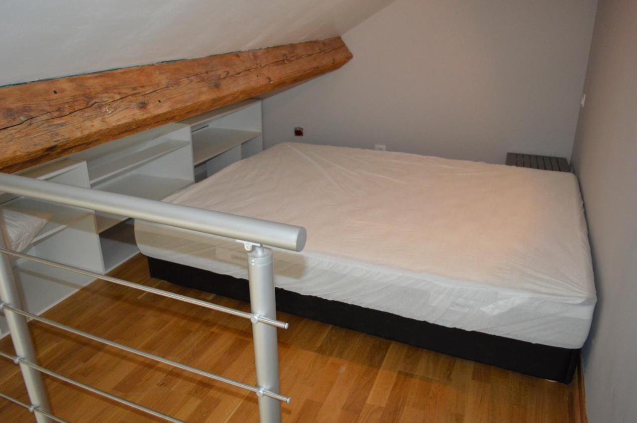 Logement Nénuphar Avallon Buitenkant foto